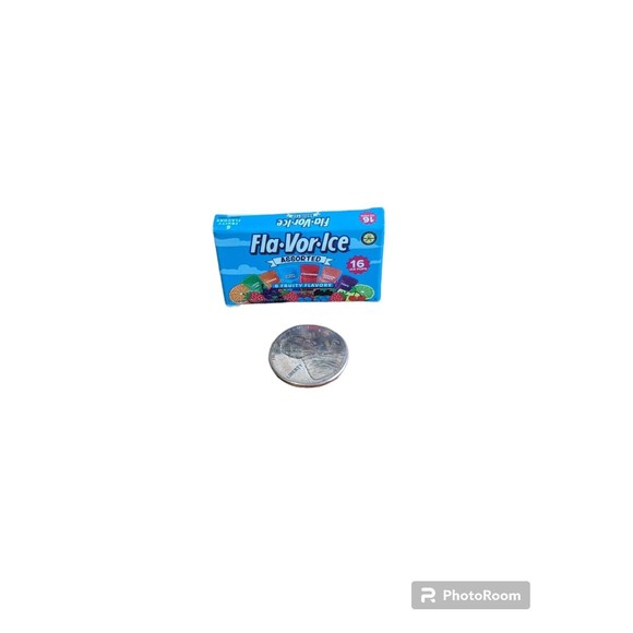 ZURU Mini Brands Grocery Bags, Groceries, Dum Dums,Fridays, Jello,Animal Cracker - Picture 12 of 12